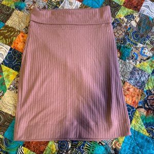 NWT! Yuri ribbed skirt in orchid